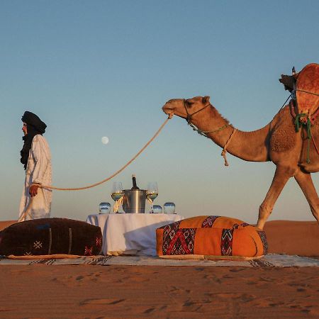 ホテル Nubia Luxury Camp Erg Chegaga El Gouera エクステリア 写真